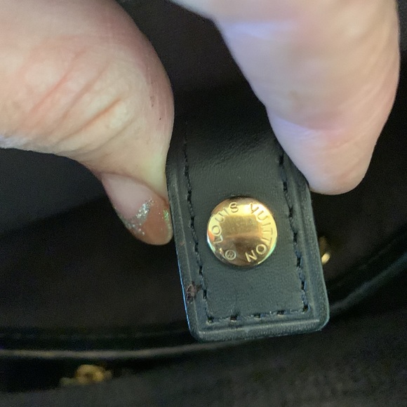 Beautiful black and white Luis Vuitton bag - Picture 6 of 7